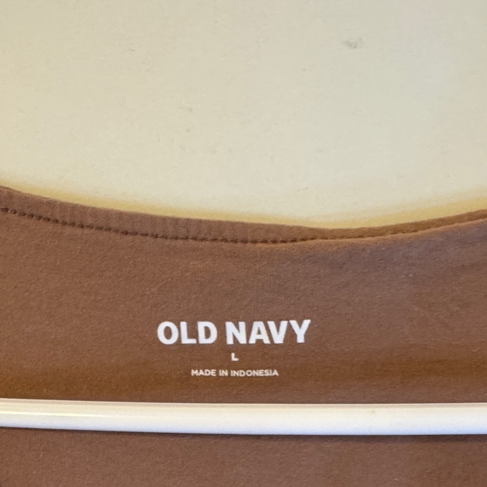 Old Navy V-Neck Tan Bodysuit - Picture 3 of 3